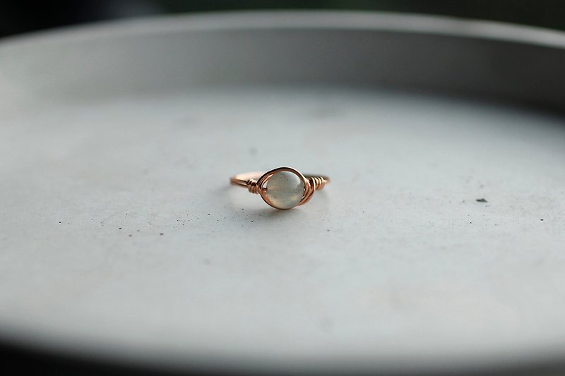 August birthstone 7mm labradorite raw copper Bronze ring crystal simple finger - General Rings - Gemstone Gray