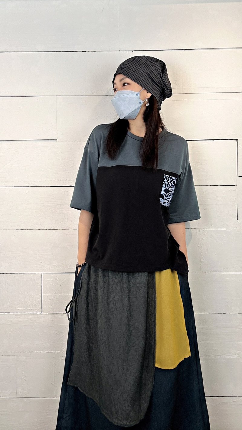 Gray green black - flower bag irregular color matching T #T1314 - Women's Tops - Cotton & Hemp Black