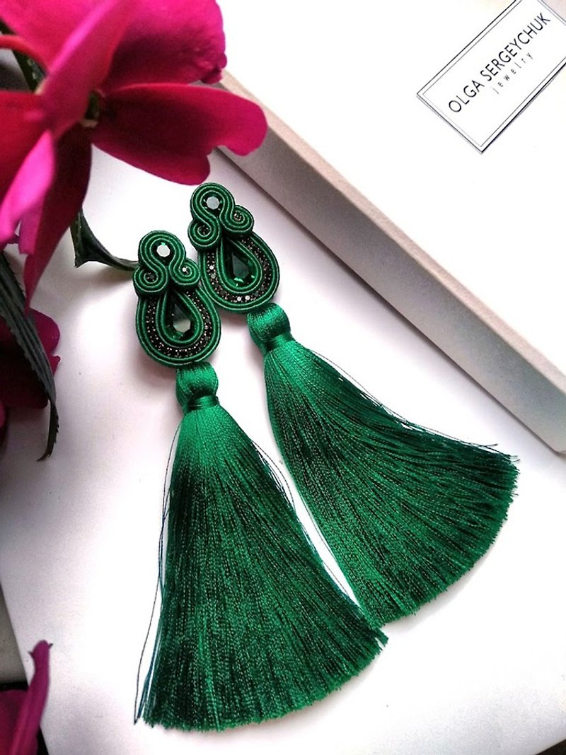 Earrings Long Tassel earrings in forest green color - Earrings & Clip-ons - Other Materials Green