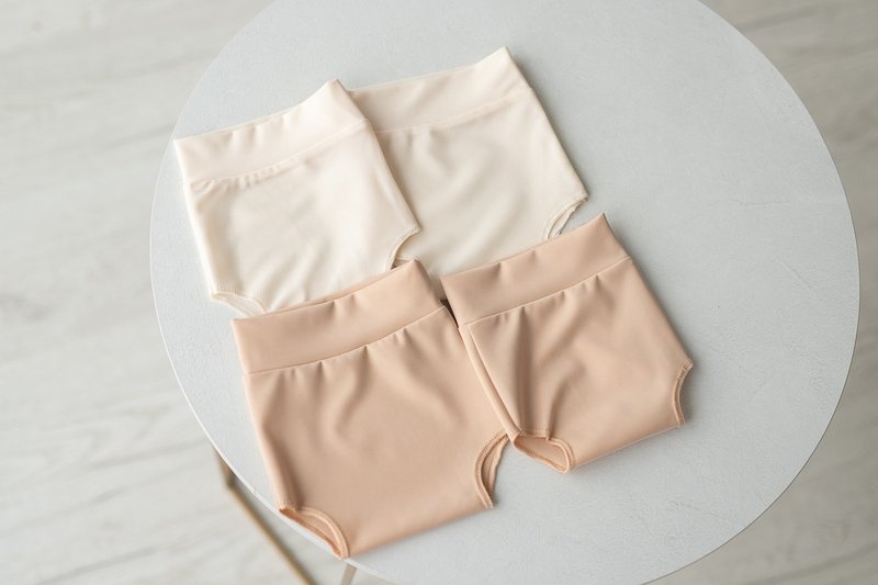 Slimming panties for newborn girls: the perfect outfit for a little girl - 嬰兒手鍊/飾品 - 其他金屬 粉紅色