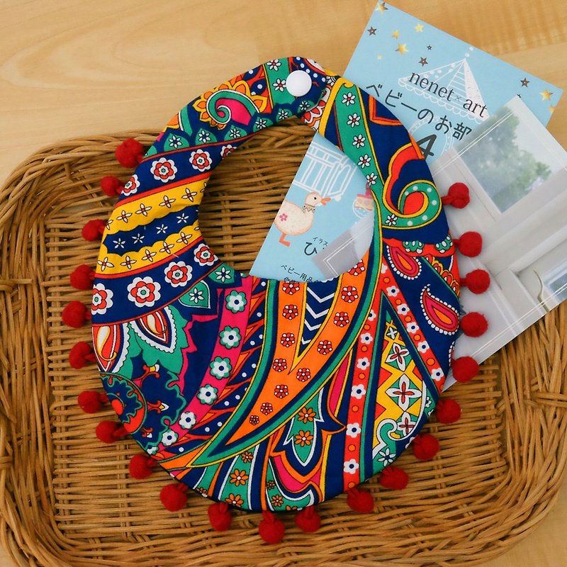 [Miya ko. Miscellaneous goods cloth hand-made] Bib pocket six-fold yarn baby bib shape bib hair ball folk customs - ผ้ากันเปื้อน - ผ้าฝ้าย/ผ้าลินิน 