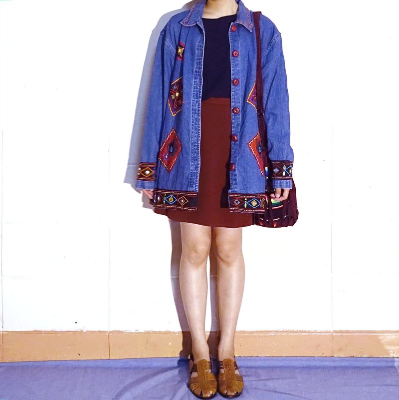 BajuTua / vintage / hippie embroidered red plaid denim shirt / jacket (hippie red grids embroidered denim shirt) - เสื้อเชิ้ตผู้หญิง - ผ้าฝ้าย/ผ้าลินิน สีน้ำเงิน