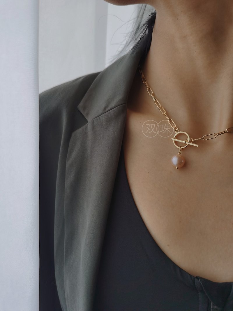 Domineering Lady│Pink Orange Pearl Pendant Necklace - สร้อยคอทรง Collar - ไข่มุก สีใส