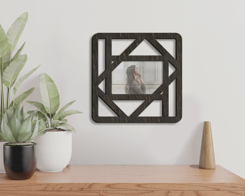 Wooden photo frame with a unique design Custom color geometric wall art frame - 相框/畫框 - 木頭 黑色