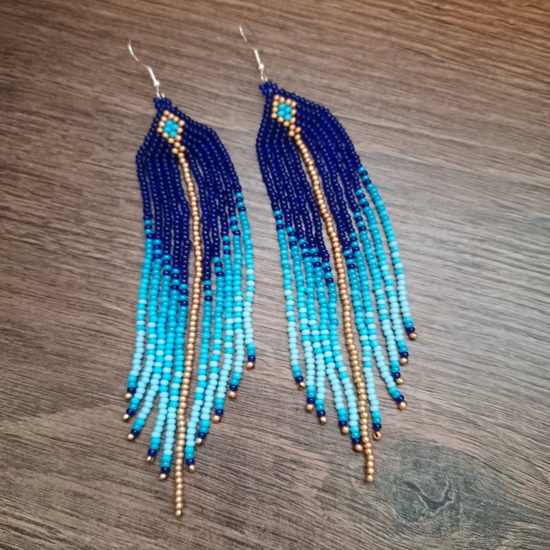 Blue gold beaded earrings Fringe navy blue turquoise beadwork earrings - ต่างหู - เงินแท้ สีน้ำเงิน