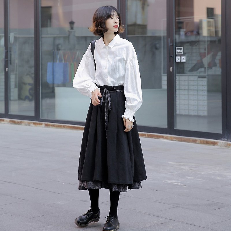 British retro wind dark petal skirt | skirt | autumn | jacquard fabric | Sora-358 - Skirts - Cotton & Hemp Black