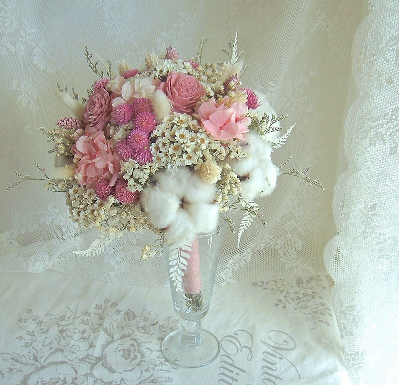 Masako Winter Snow Bridal Bouquet Dry Bouquet Preserved Flowers - ตกแต่งต้นไม้ - พืช/ดอกไม้ สึชมพู