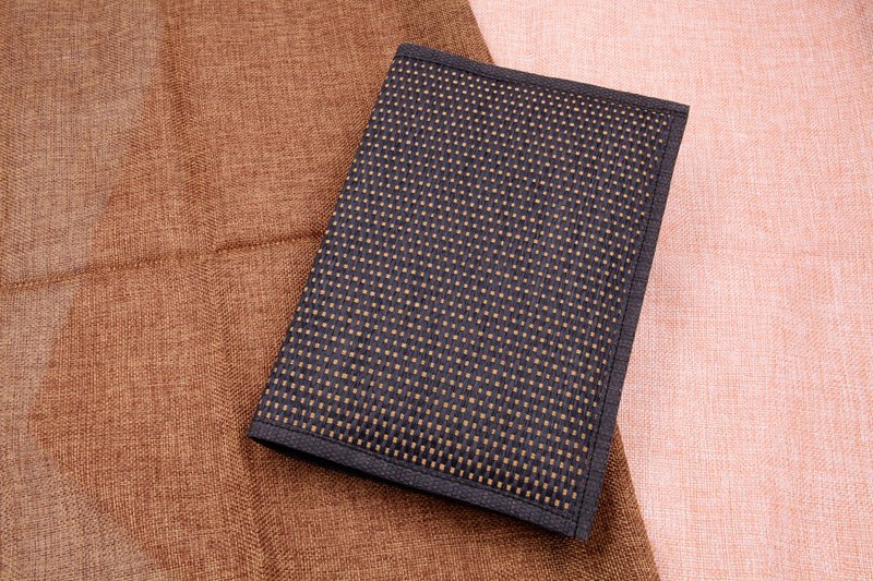 【紙布家】包邊書套、書衣、手帳套、筆記本套 (A5/G16K) 格紋黑 - 筆記本/手帳 - 紙 黑色