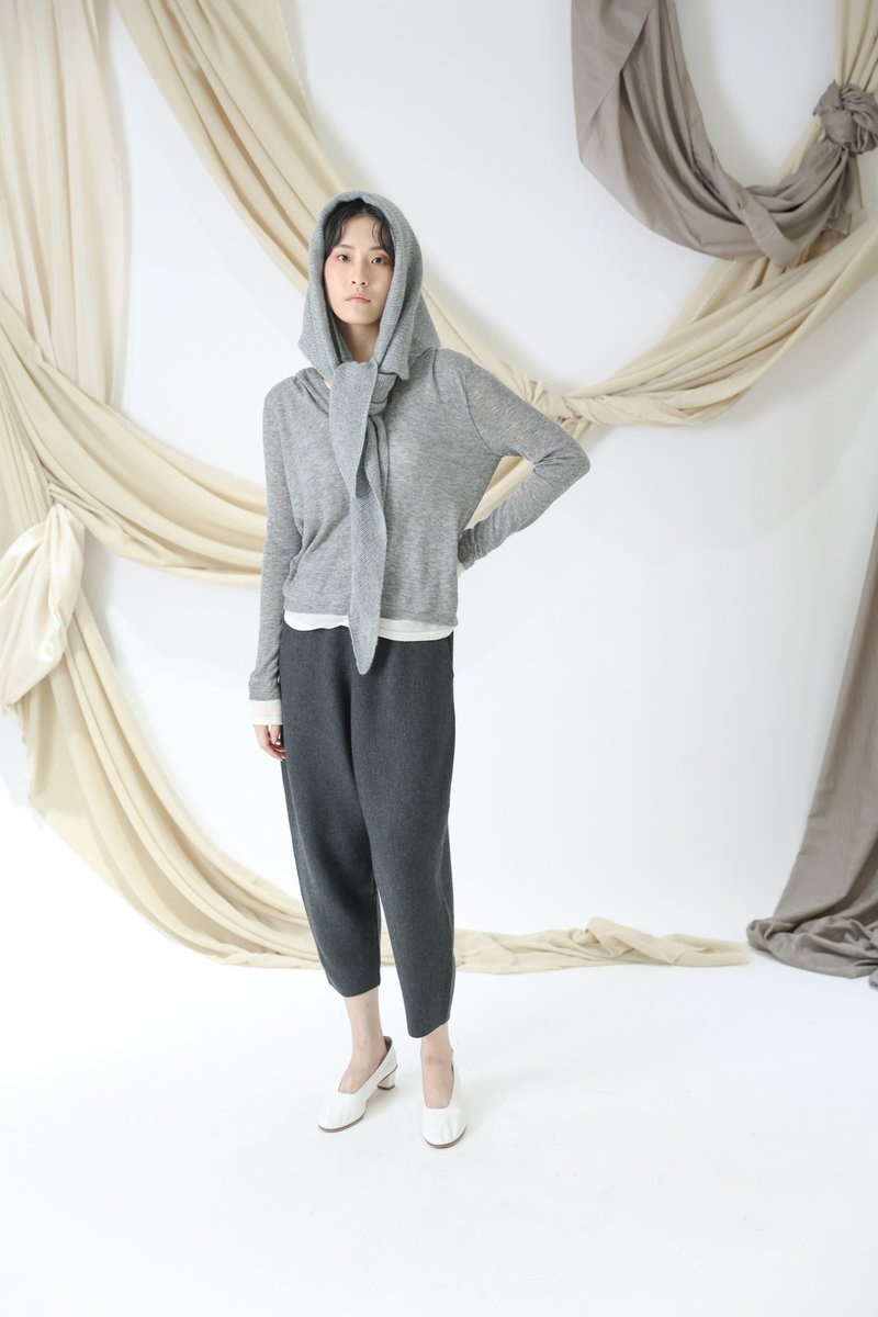 Cashmere triangle long shawl - อื่นๆ - ขนแกะ สีเทา