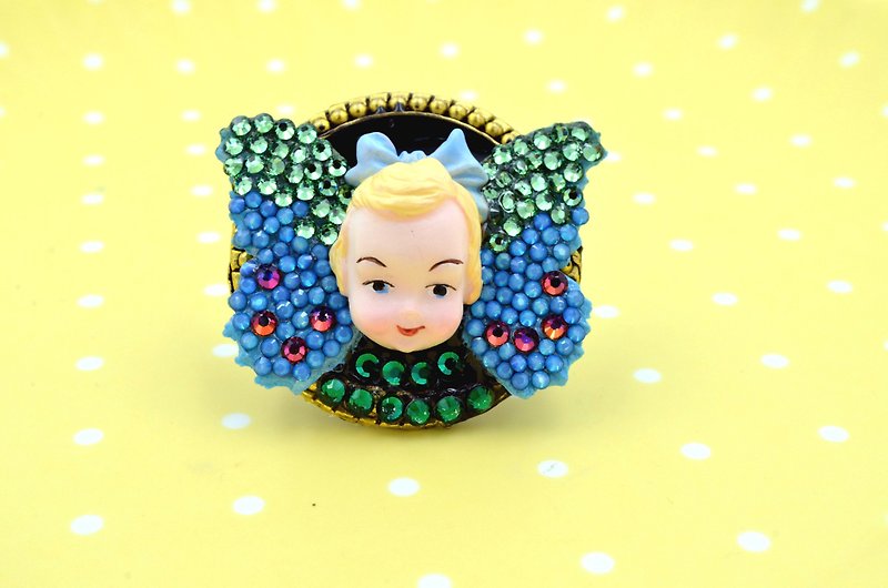 Alice Butterfly Fairy Swarovski Crystal Decorative Ring - แหวนทั่วไป - วัสดุอื่นๆ สีน้ำเงิน