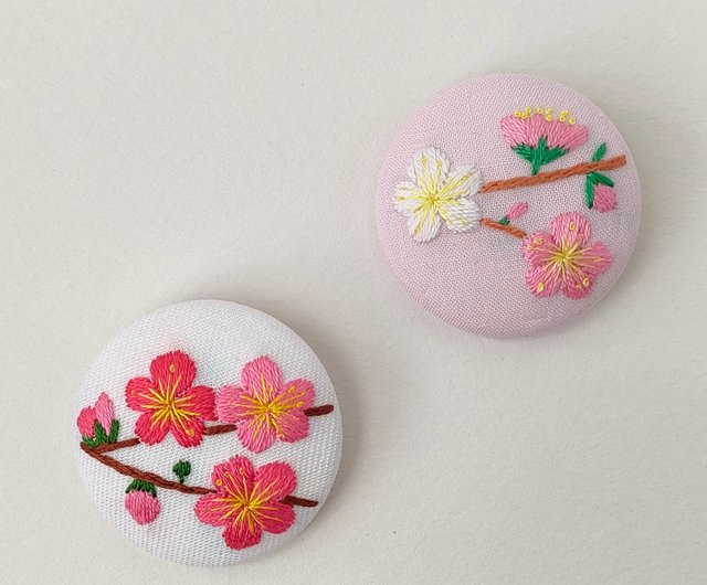 う*ん様 花のブローチ 楽天市場】【k.omono】 hanabatake brooch ブローチ 刺しゅう