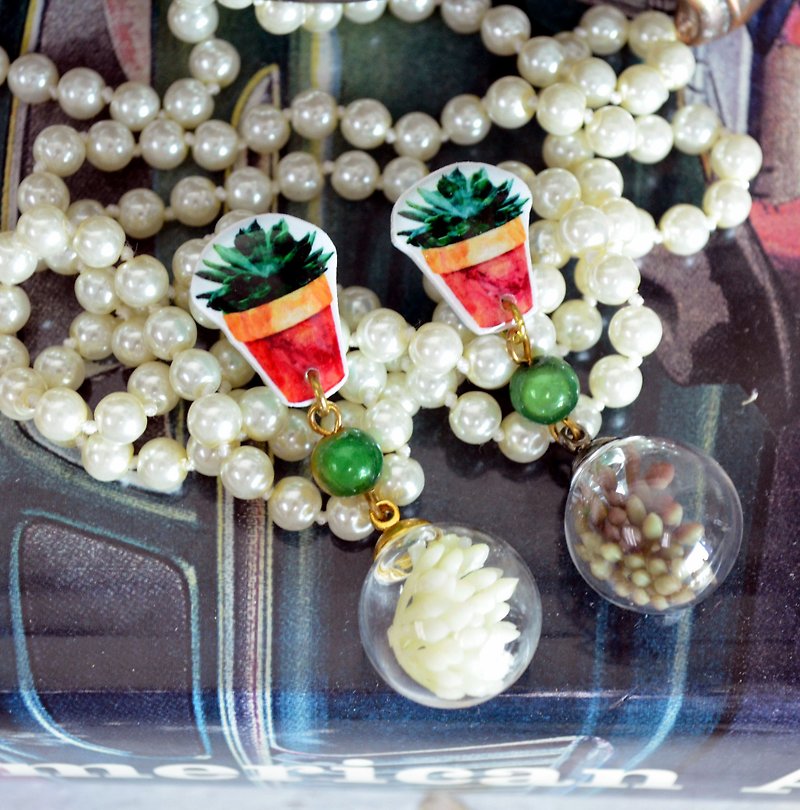 TIMBEE LO Succulent earrings - ต่างหู - พลาสติก สีเขียว
