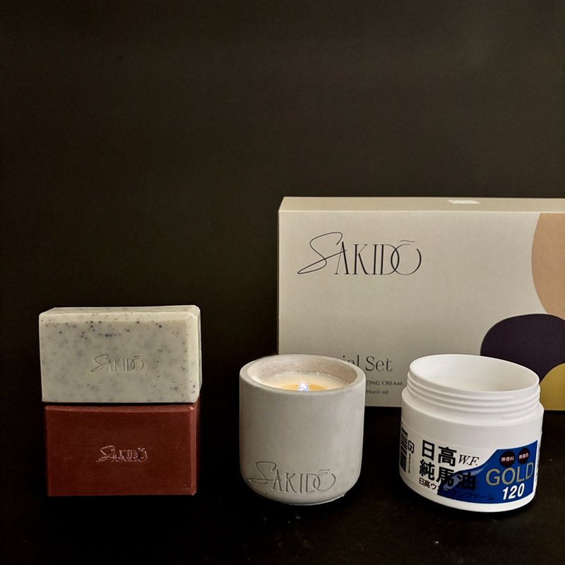 【SAKIDO】厚禮盒 日日安好皂(木質花香)+溫感蠟燭+日高馬油 - 香氛/精油/擴香 - 其他材質 