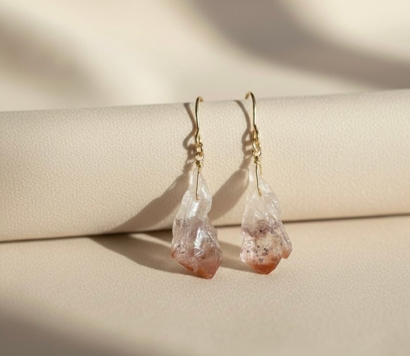 Aurora Dawn - Aurora 23 Earrings - ต่างหู - คริสตัล สีแดง