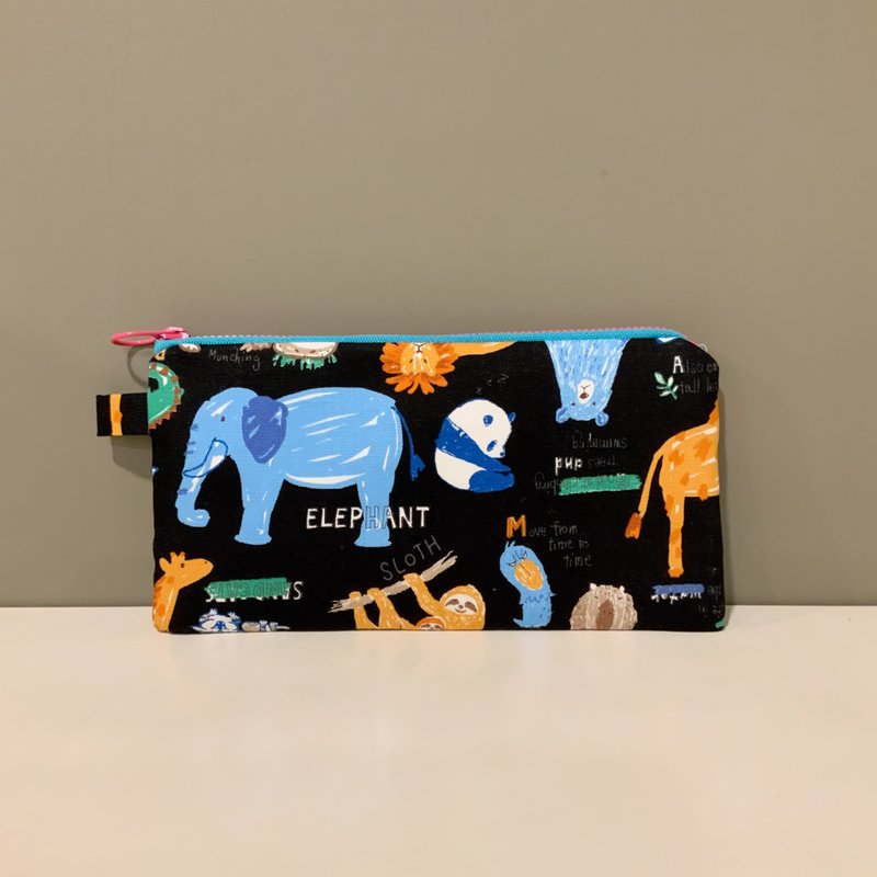 動物たちの夜—キルティングスマホポーチ/財布/ペンケース - スマホケース・カバー - コットン・麻 