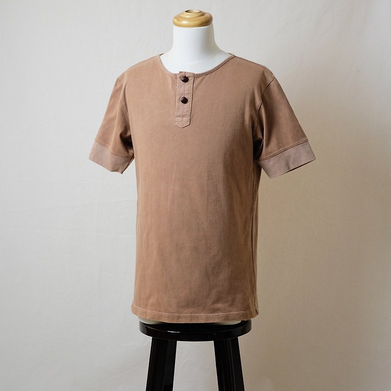 ナチュラル染めレザーボタンヘンリーカラー半袖トップス - Tシャツ メンズ - コットン・麻 レッド