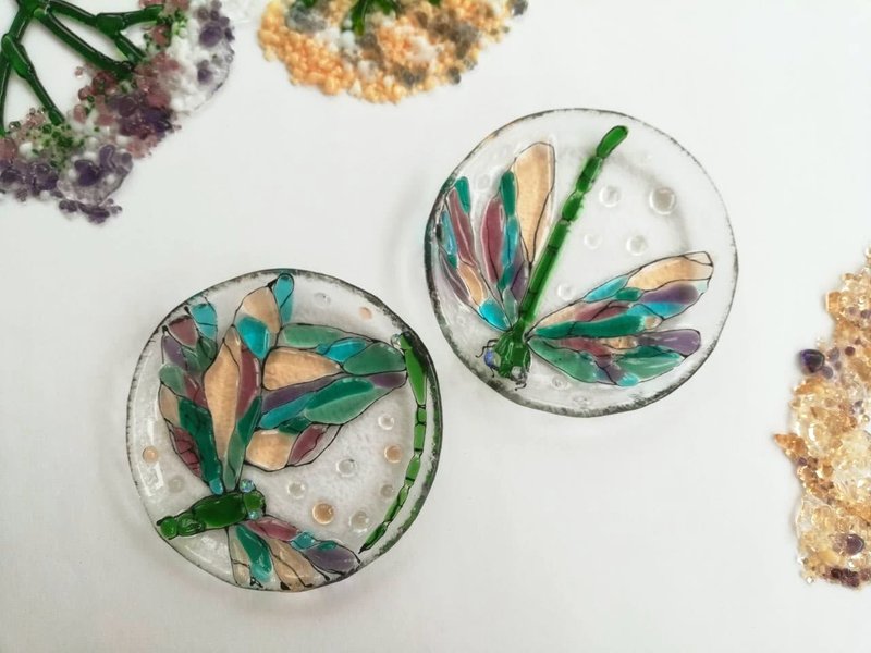 Set of 2 small decorative plates with dragonfly - Fused glass bowl - 碟子/醬料碟/醬油碟 - 玻璃 透明