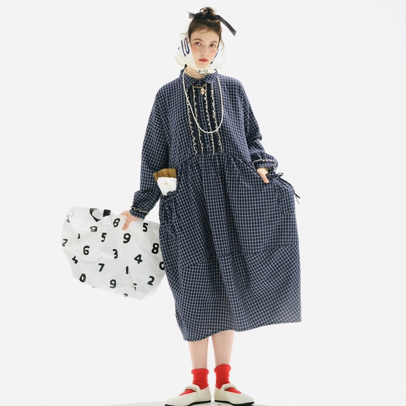 ブルー×白チェック柄シアサッカー長袖ワンピース - ワンピース - コットン・麻 ブルー