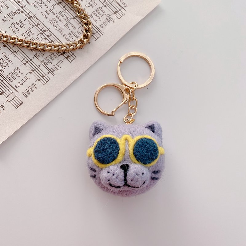 Wool felt-gray blue cat key ring/pin - Keychains - Wool 