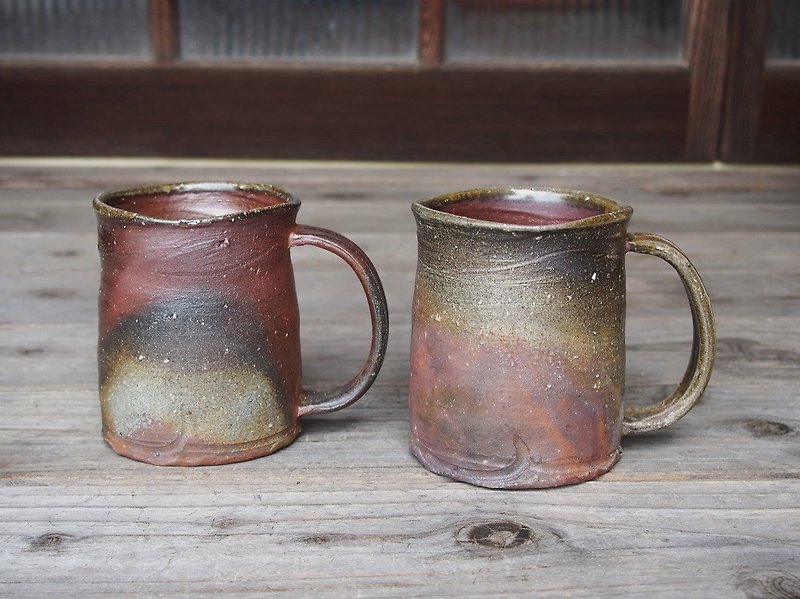 Bizen beer mug (2 pieces set with paulownium box) b5-039 - Bar Glasses & Drinkware - Pottery Brown