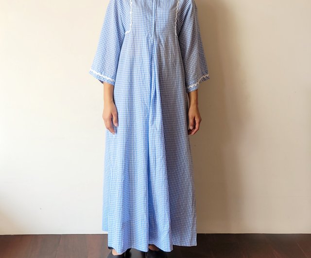 BajuTua/vintage/ 70's American powder blue plaid long one-piece dress