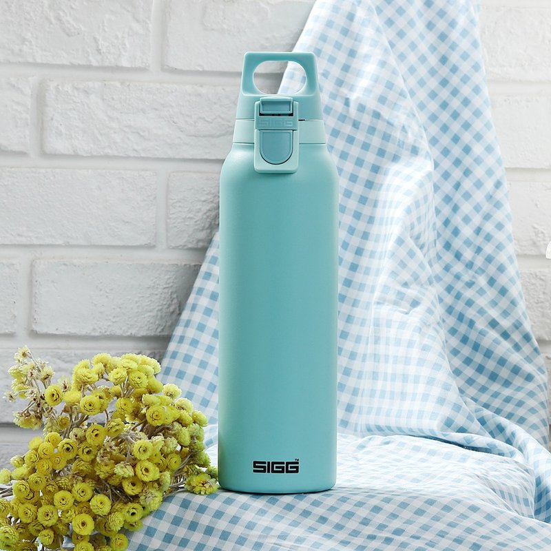 Swiss Centennial SIGG Lightweight Thermos Flask 550ml - Tiffany Blue - Vacuum Flasks - Stainless Steel 