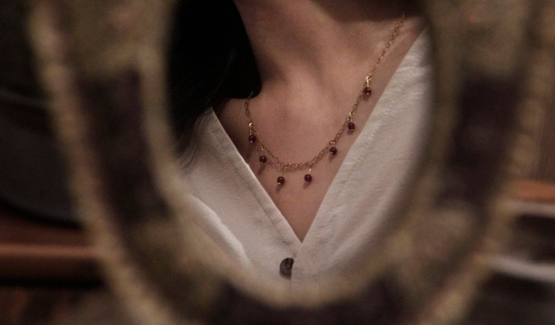 Classic Carnelian Necklace - สร้อยคอทรง Collar - คริสตัล สีแดง