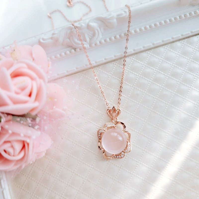 [Out of print, first edition] Hibiscus flower. Stone(rose quartz) 925 Silver rose gold necklace - Necklaces - Crystal Pink