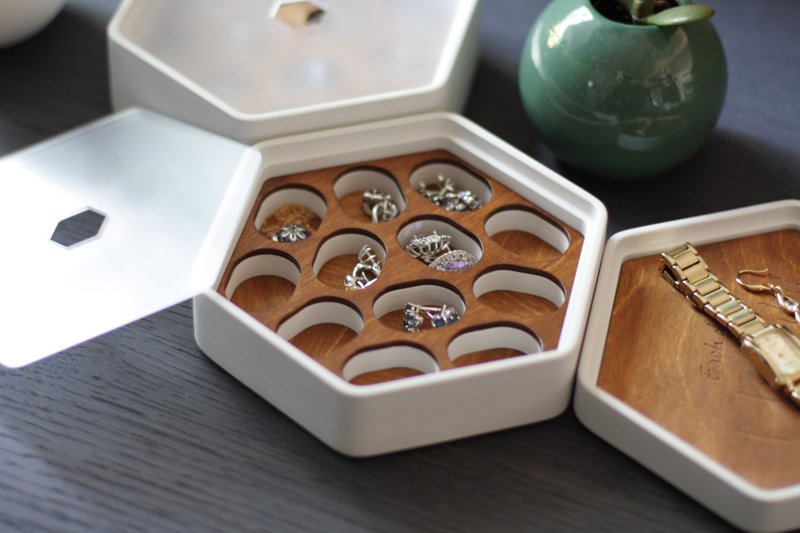 Universal organizer, Ring organizer, Ring storage, Jewelry Display, Jewelry Box - อื่นๆ - วัสดุอื่นๆ ขาว