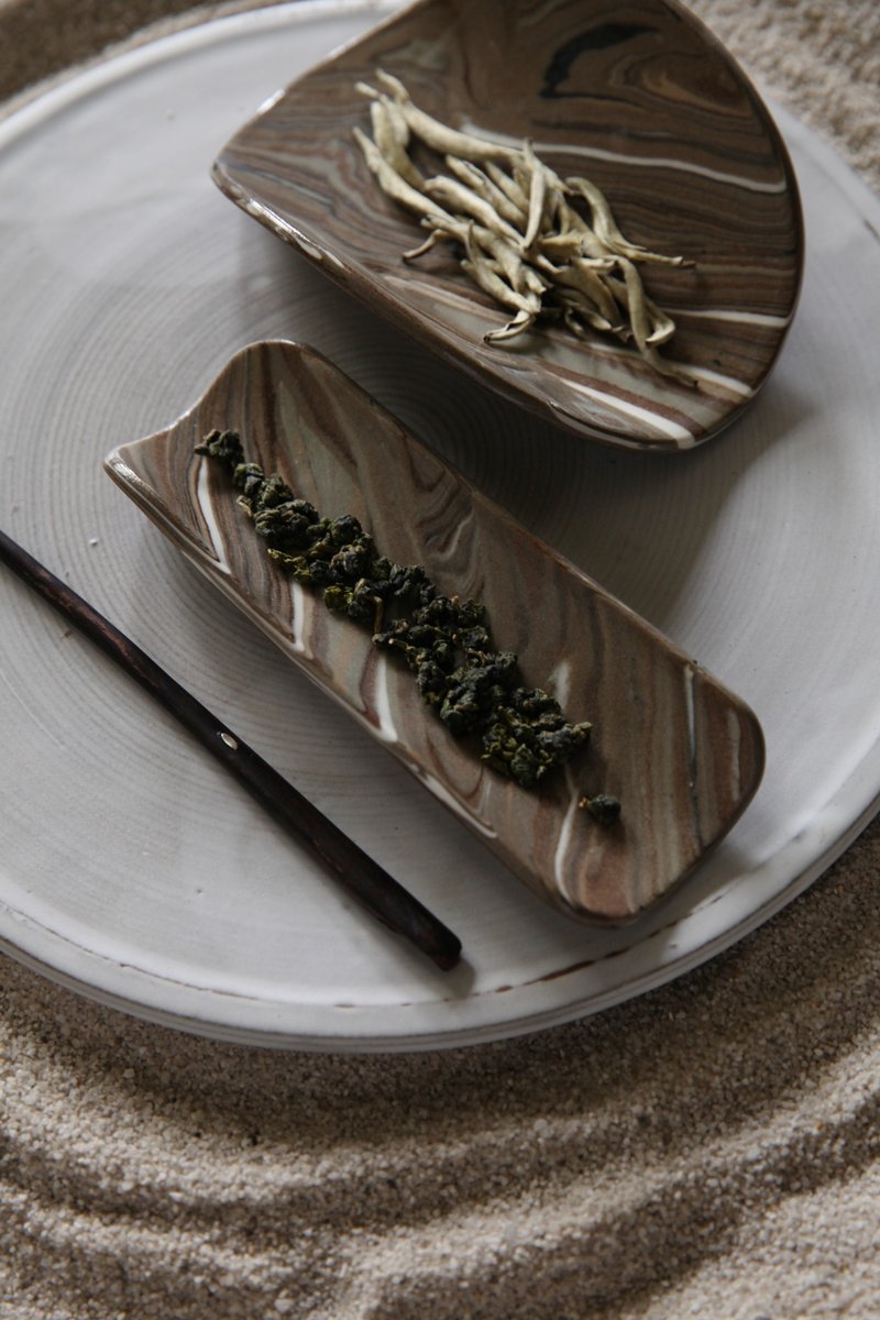@studio_florero 石紋絞胎茶則 - 茶壺/茶杯/茶具 - 陶 咖啡色