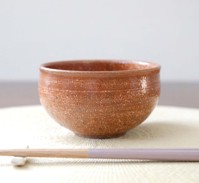 On Sale / チタンマット釉の飯碗 １ - 碗 - 陶 咖啡色