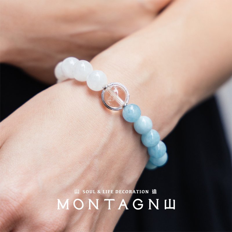 【Montagne】Lunara | Light of the Moon Sea | Aquamarine. Moonstone. Clear Quartz Bracelet - สร้อยข้อมือ - คริสตัล 
