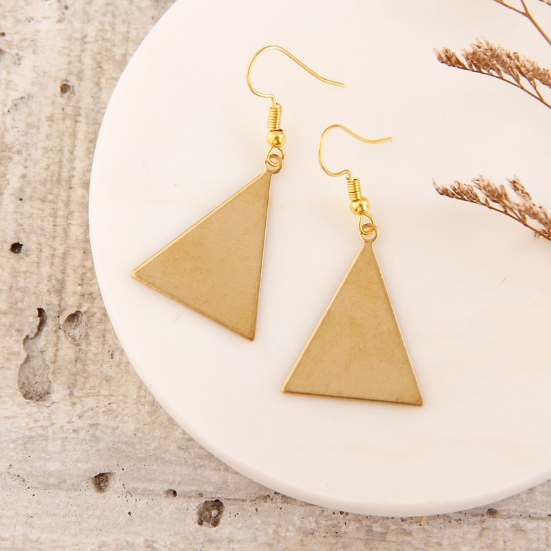 [small roll paper hand made / paper art / jewelry] basic models wild simple brass earrings - big triangle - Earrings & Clip-ons - Copper & Brass Gold