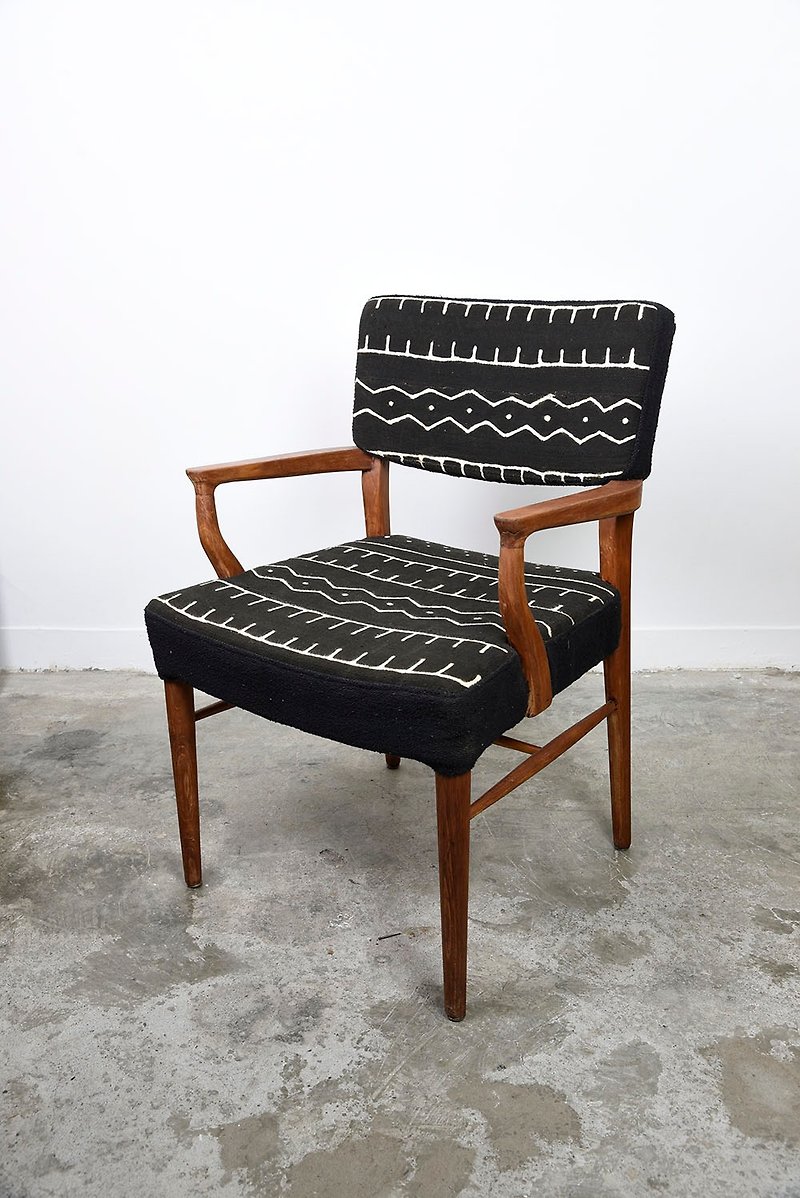 舊椅新生 Bogolan非洲泥染布扶手椅 - 其他家具 - 木頭 黑色