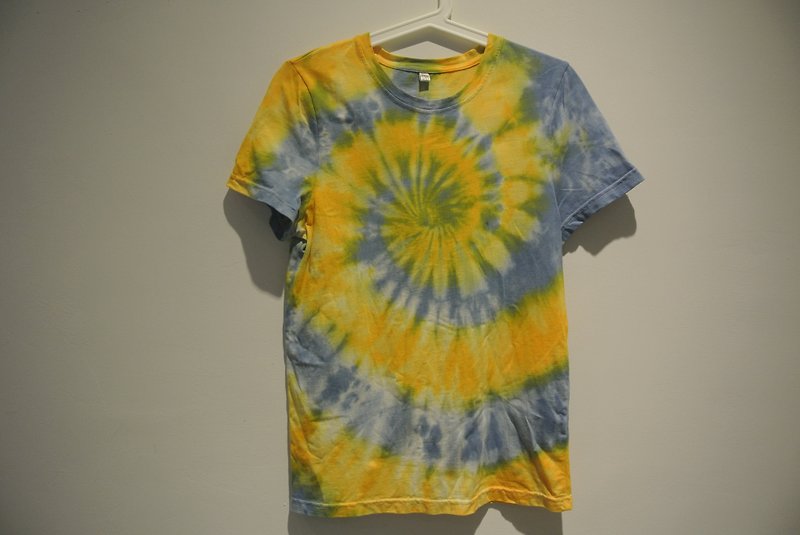 Hand dyed clothing - Unisex Hoodies & T-Shirts - Cotton & Hemp Multicolor