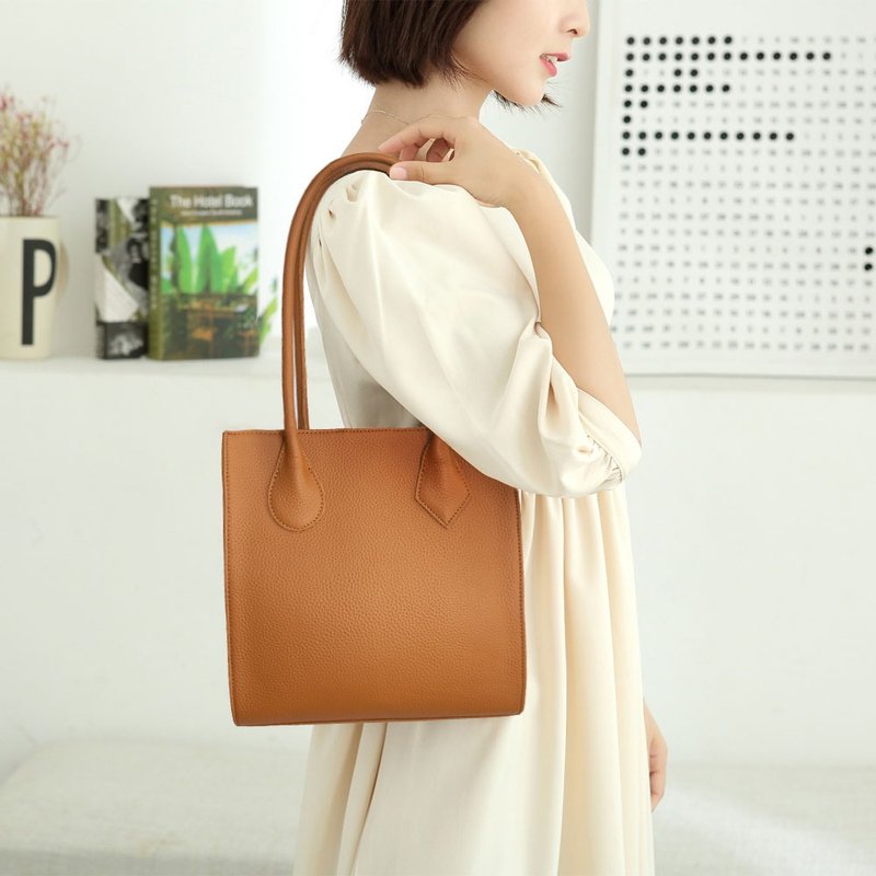 【歲末 7 折】手工製作手提袋簡約設計單肩包大容量托特包totebag - 手袋/手提包 - 真皮 多色