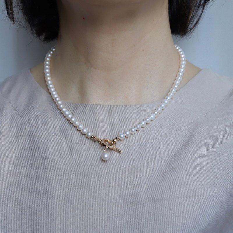 Timeless Classic-White 5-5.5mm Pearl Necklace Freshwater Pearls - สร้อยคอ - ไข่มุก 