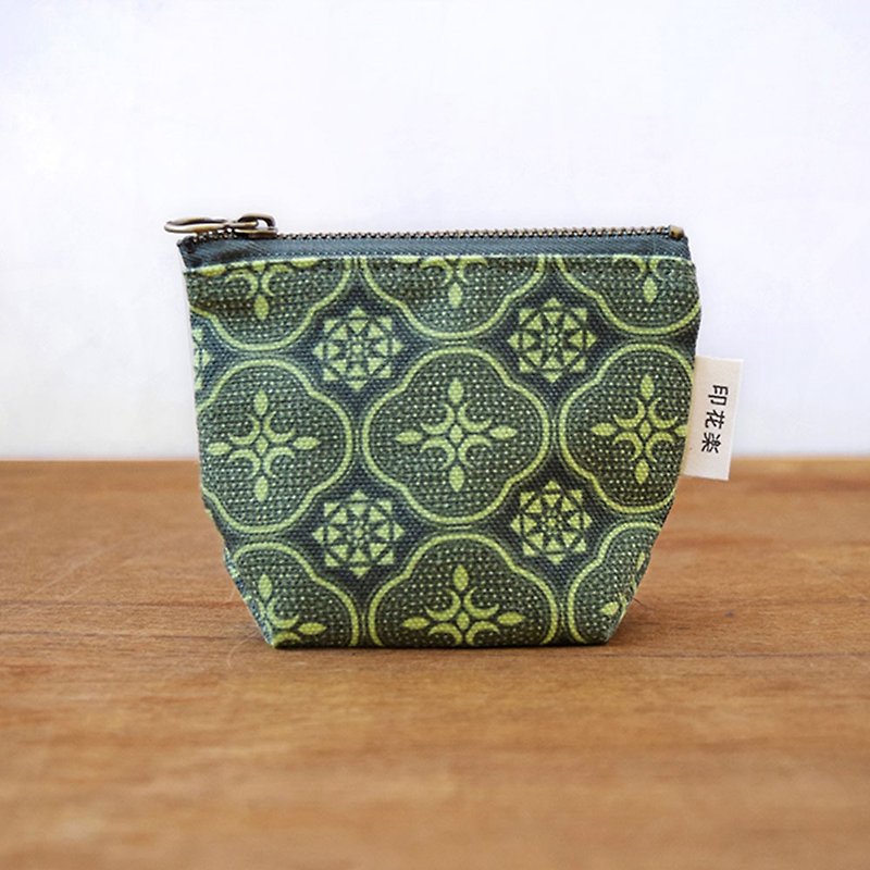 Coin purse / glass sea bream / leaf green - กระเป๋าใส่เหรียญ - ผ้าฝ้าย/ผ้าลินิน สีเขียว