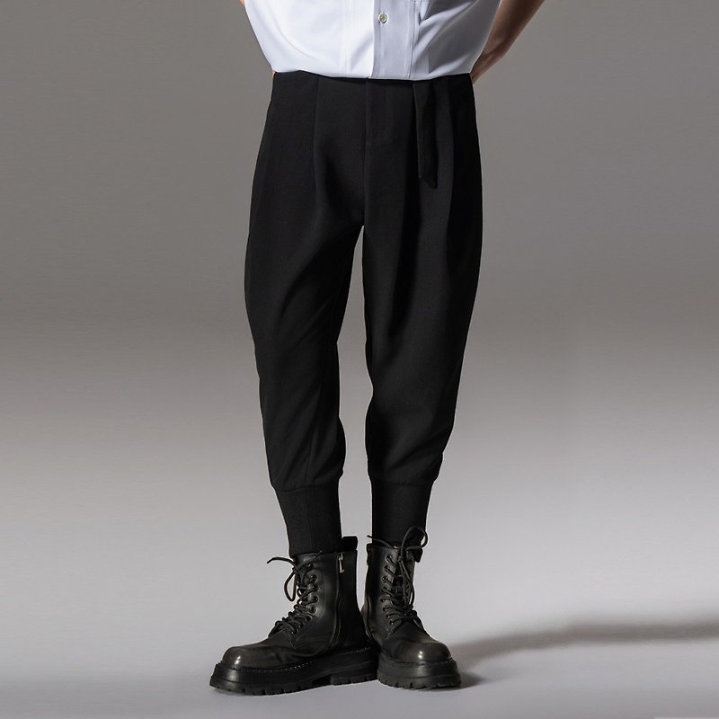 夏メンズのガードルパンツ装飾ベルト黒スラックス - กางเกงขายาว - ผ้าฝ้าย/ผ้าลินิน สีดำ