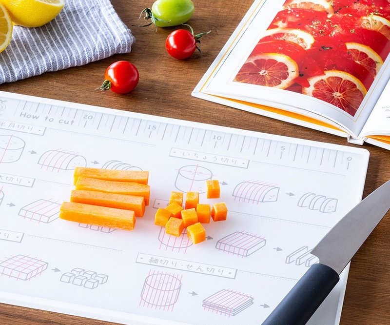 【New Arrival】Japanese AUX leye Intimate Teaching Cutting Board - เครื่องครัว - วัสดุอื่นๆ ขาว