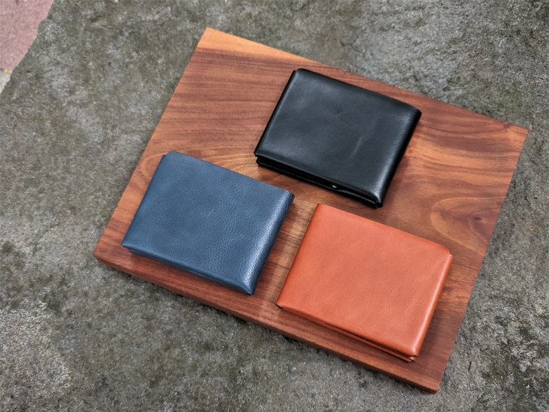 [Refurbished with small defects] Special sale UNIC classic four-card short clip - Wallets - Genuine Leather Brown