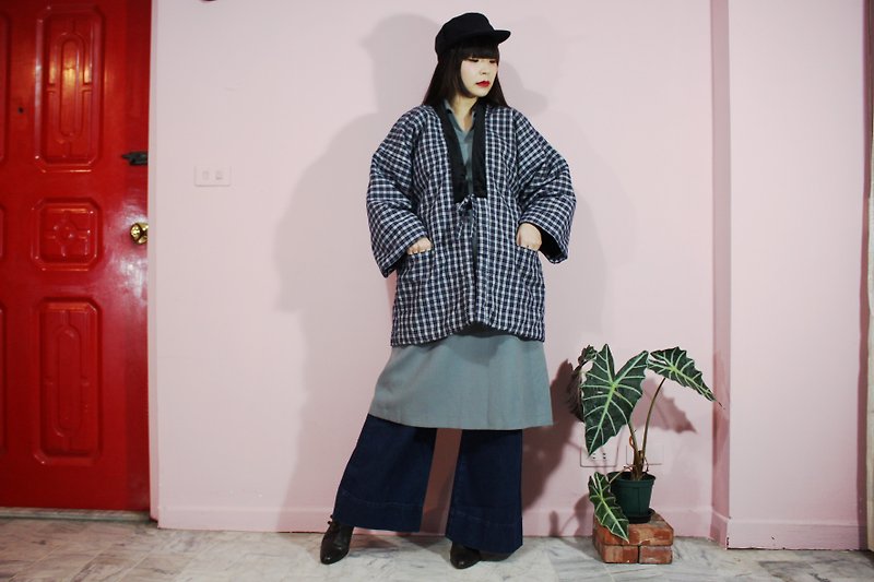 [Japanese kimono] (Vintage) Japan brought back a dark blue plaid pocket cotton kimono (wa ん て san) - เสื้อแจ็คเก็ต - ผ้าฝ้าย/ผ้าลินิน สีน้ำเงิน
