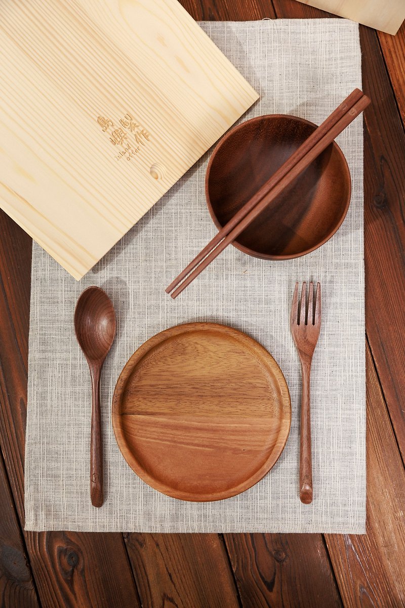 Islandoffer Luxurious Single-Person Wooden Cutlery Set - ช้อนส้อม - ไม้ สีนำ้ตาล