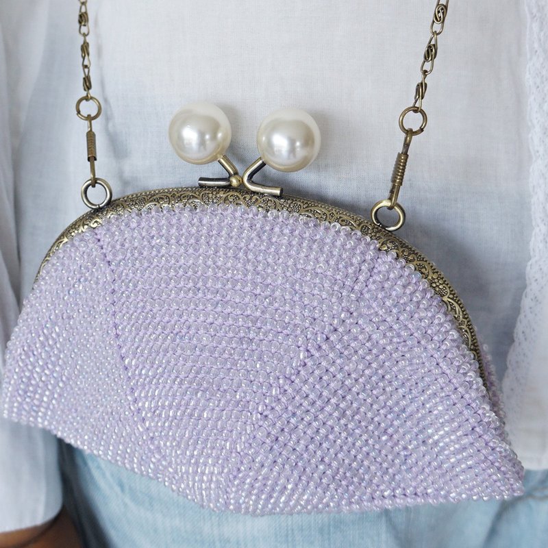 Ba-ba handmade Beads crochet petit-bag No.1568 - 手拿包 - 其他材質 紫色