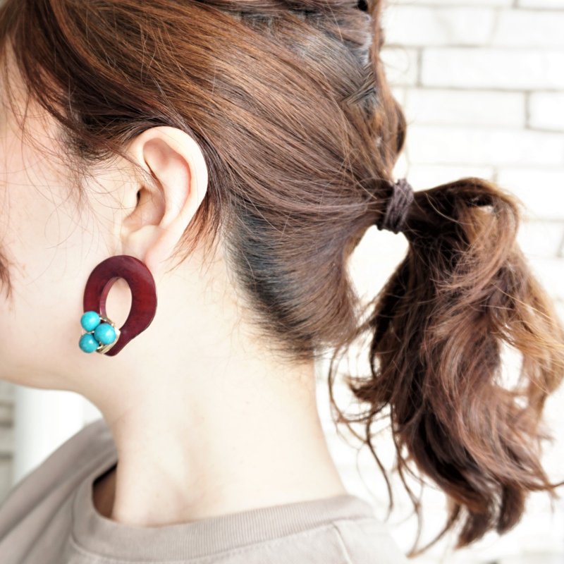 14kgf Wine x Turquoise Tagua Nuts pierced earring/earring - 耳環/耳夾/耳骨夾 - 木頭 紅色