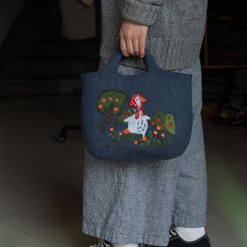 Keren Wool Felt Cute Duck Duck Hand Bucket Bag Female Bag Wrist