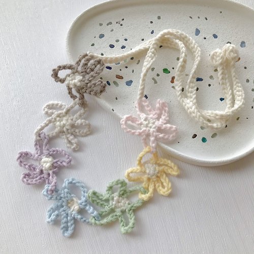 Colorful Wreath】 Crochet Hair Band - Shop greenorange Headbands - Pinkoi