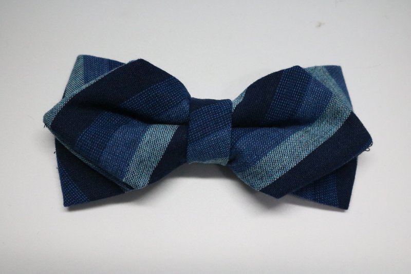 蓝色水洗面料复古条纹领结/Bow tie - 領結/領巾 - 棉．麻 藍色