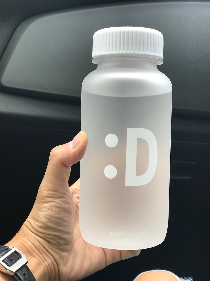 日本暢銷商品 質感時尚 設計 安全 隨身水瓶- 霧光透明 :D - 水壺/水瓶 - 塑膠 白色