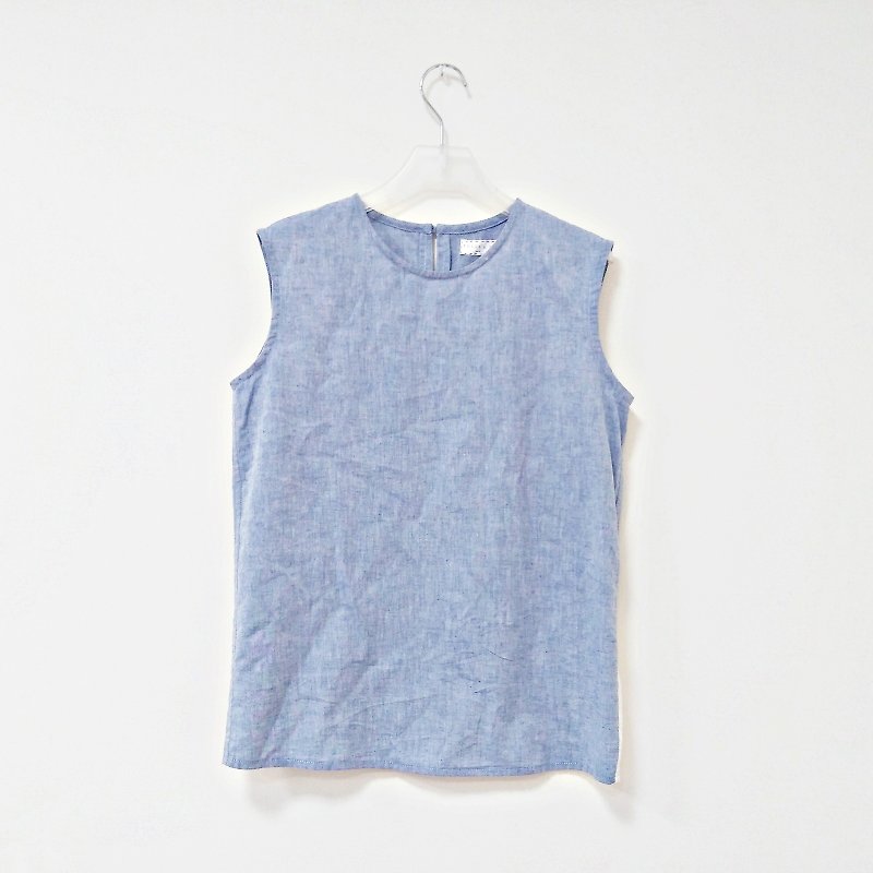 Limited to 1 piece ~ Feliz & Recap [back of the mountain] blue - Women's Vests - Cotton & Hemp Blue